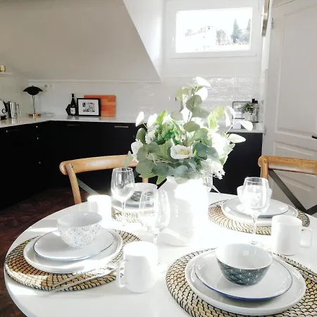 Appartement Cocoon Loft - Magnifique Loft Sous Toit, Refait A Neuf, Vues Splendides, Clim, Wifi Nice