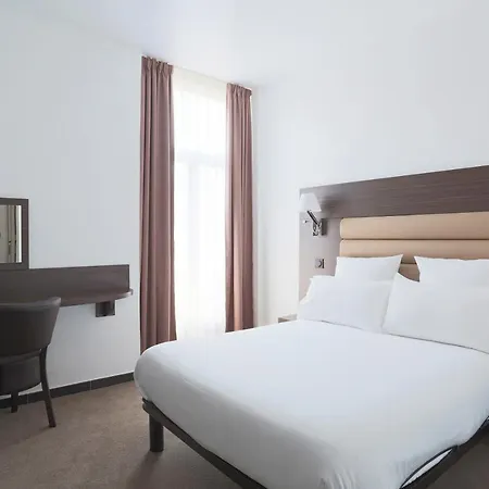 Hotel Monsigny 3*