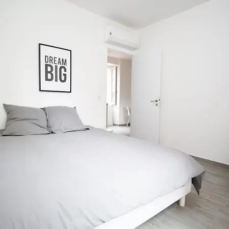 Republique Garibaldi Appartement