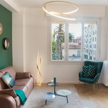 Appartement Beautiful In The Heart Of Nice