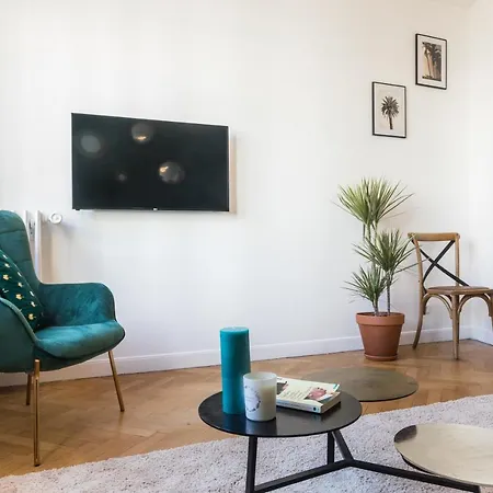 Beautiful In The Heart Of Appartement *