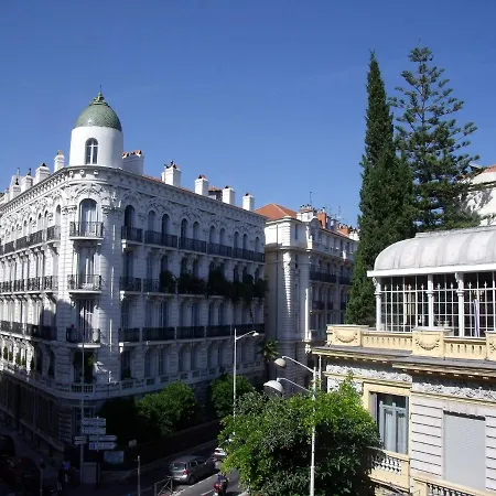 - Boutique - Near Negresco * Nice