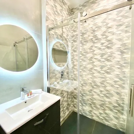 Maxim - Easy Appartement Nice