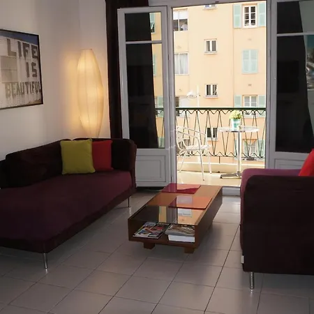T3 Climatisé Entre Et Centre Appartement