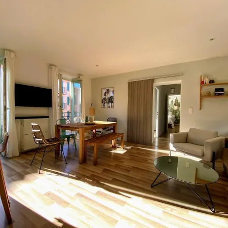 Sunny&calm 2 Bed Place Du Pin Appartement