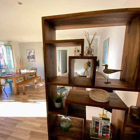 Appartement Sunny&calm 2 Bed Place Du Pin