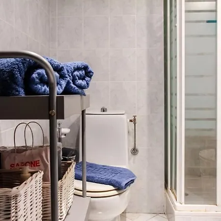 Center Apartment, Place Masséna Appartement *