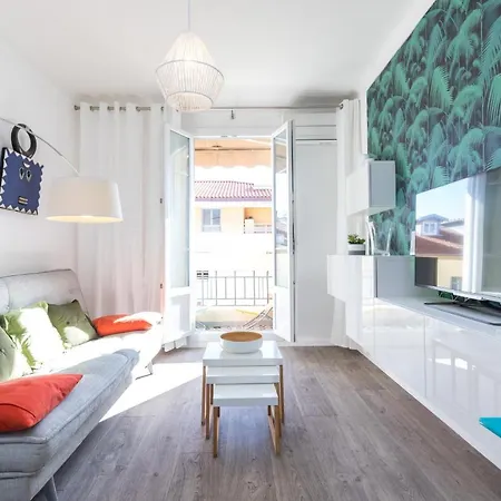 Apartment Cosy 1 Bdr Near Garibaldi Square - Floor & Ac Nice