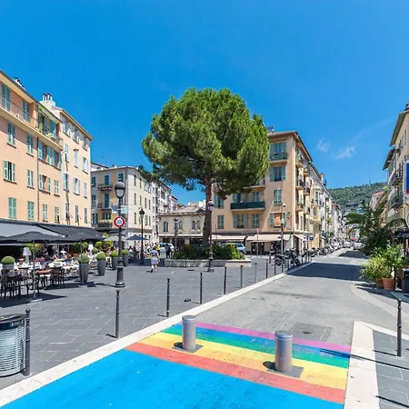 Amazing 3 Bdrs And Garden Place Du Pin Parking ! Apartment *