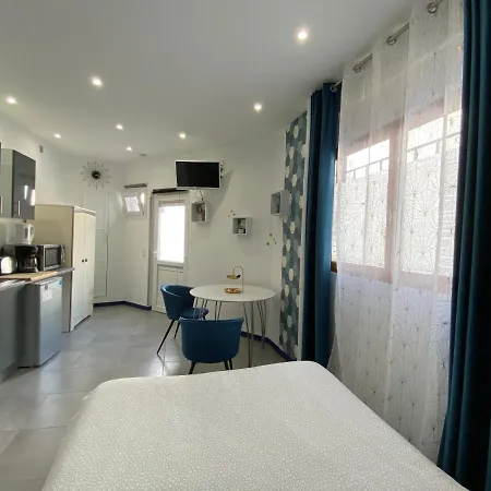 Studio Bord De Mer Centre Apartment Nice