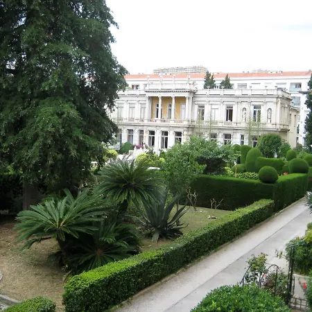 Apartment Les Grands Cedres C1 7 Avenue De Fabron *
