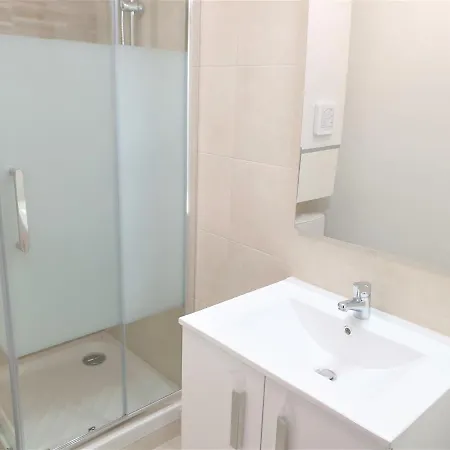 Dana Centre 11 Appartement *
