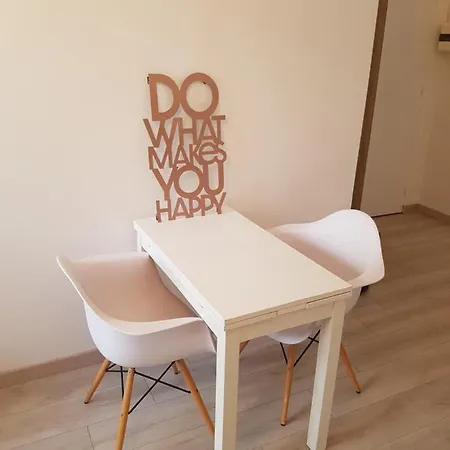 Carré D'or Appartement *
