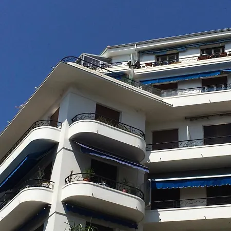 Apartment Centre Terrasse Ensoleillee