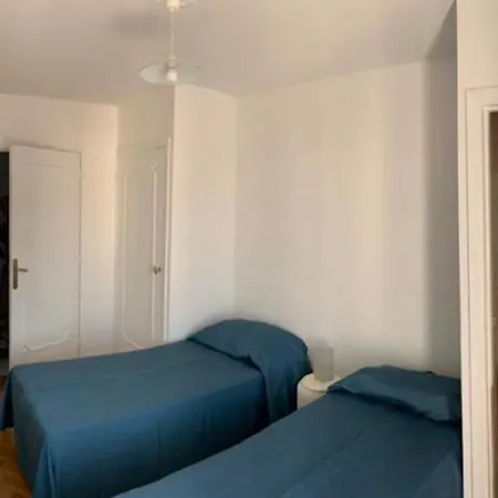 Avec Vue Sur La Promenade Des Appartement *