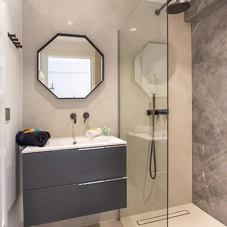 Appartement I - Face Mer, Design, Terrasse, Asc, Wifi, Clim