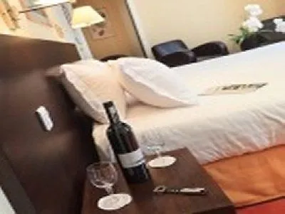 Gounod Fully Renovated 4*