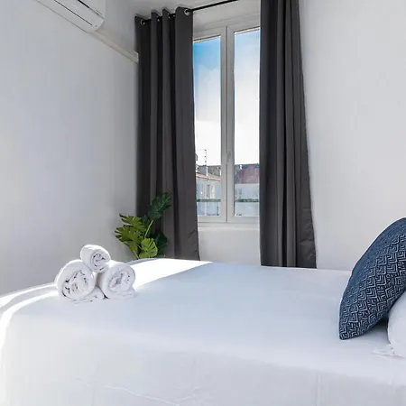 Apartment 7 Medecin - Place Massena - 2p - Lumineux - Climatise Nice