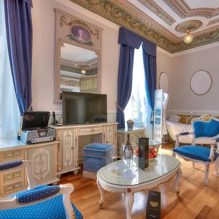 Aba Luxury B E B Couette-café Nice
