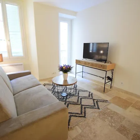 Renting - Pairoliere - Spacious Flat - Old - Massena - Terrace Appartement *