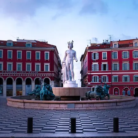 Appartement Renting - Pairoliere - Spacious Flat - Old - Massena - Terrace