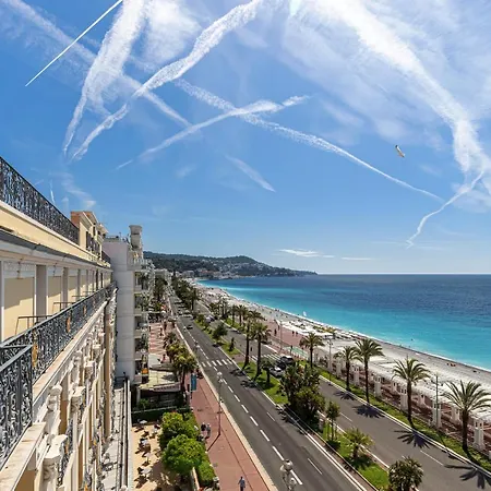 Promenade - Stunning Sea View