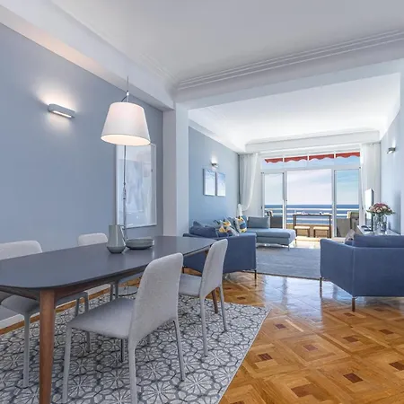 Promenade - Stunning Sea View Apartment *