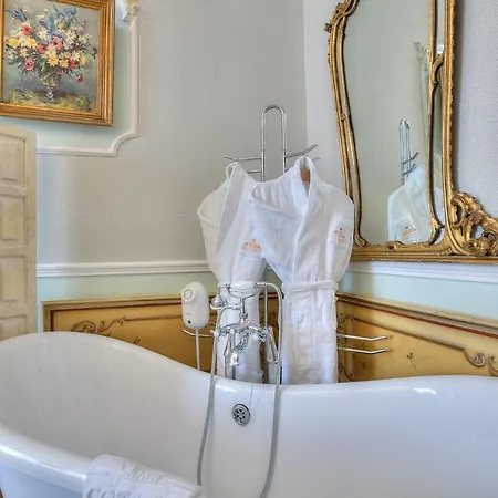 Aba Luxury B E B Couette-café