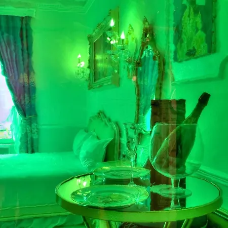 Aba Luxury B E B Couette-café