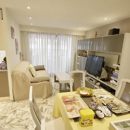 Couette-café Le France Centre 5*