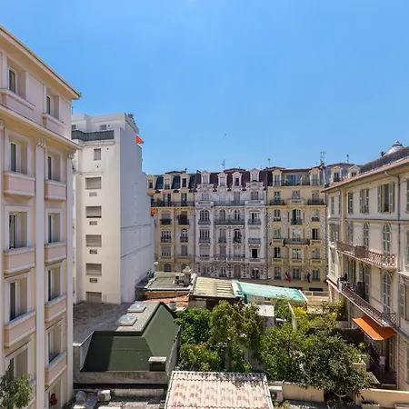 Appartement Feel - Alphonse Karr