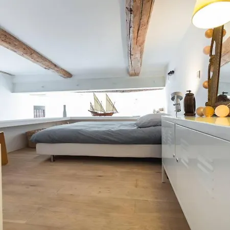 Appartement 06j - Superb Duplex Loft With Ac - Sea View *