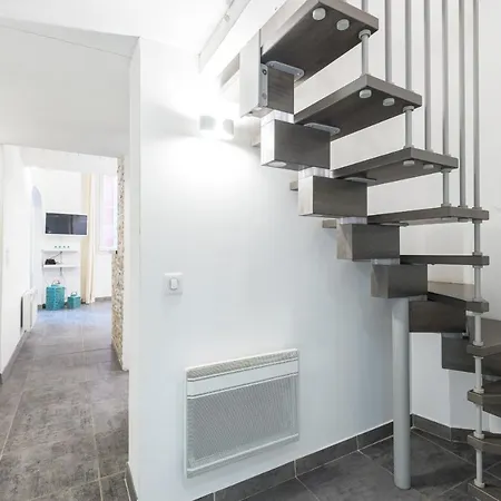 Duplex In Rue De La Préfecture Old Town 2 Bdrs *