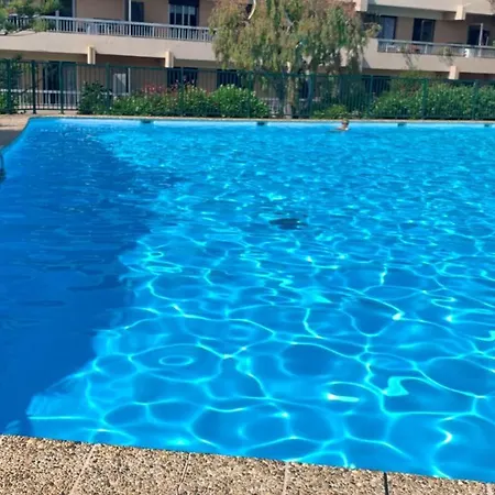 Sea View In With Swimming Pool! *