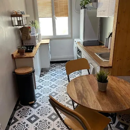 Appartement Moderne, 2 Chambres, 6 Couchages, Easy Check-in