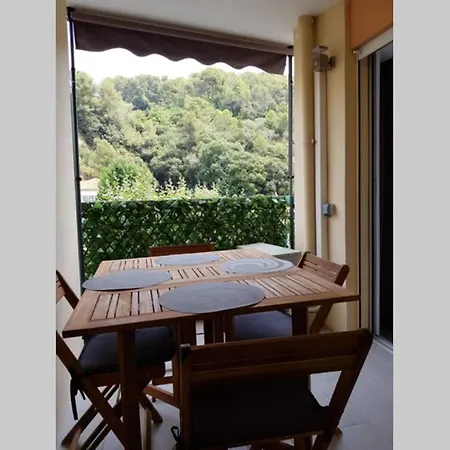 Neuf Près De La Appartement *