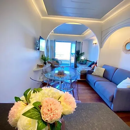Le Rocamare -superb-atypical Sea View-a.c-wifi Apartment *