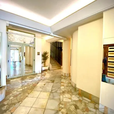 Le Rocamare -superb-atypical Sea View-a.c-wifi Apartment