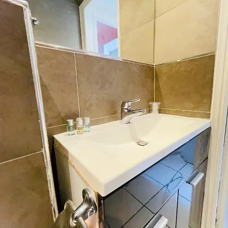 Le Carre D'or 2 Pers Centrale Apartment Nice