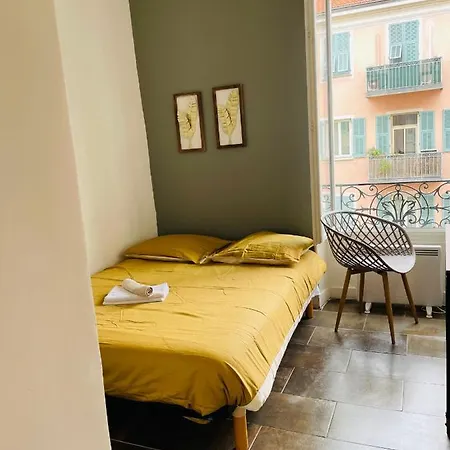 Moderne, 2 Chambres, 6 Couchages, Easy Check-in Appartement