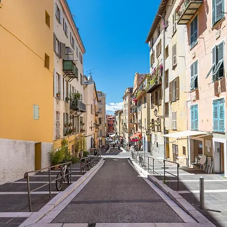8 Condamine - Stylish In Old Town - 2 Pièces - 300m De La *