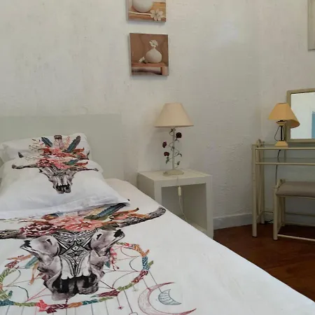 2 Jolies Chambres Centre Nice A 50 Euros Par Chambre Guest house *