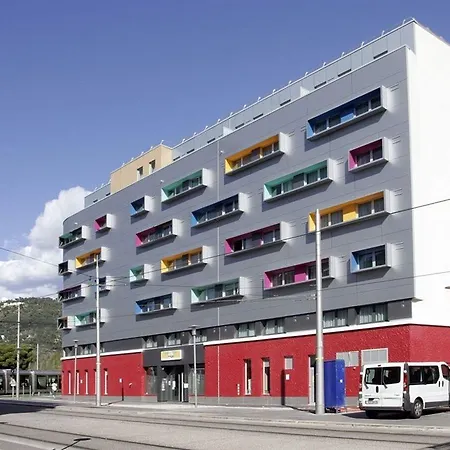 Appart'city Classic Aparthotel 3*