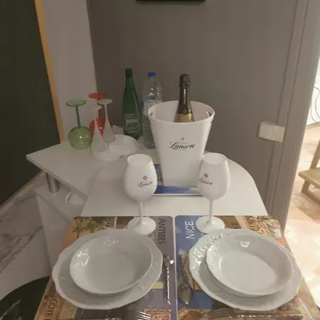 By Elle Et Lui Maison d'hôtes 4*
