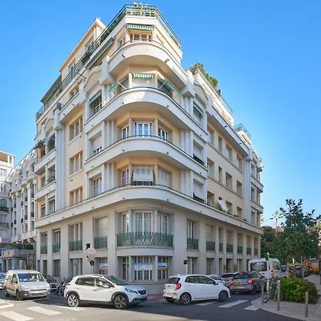 Appartement Sunlight - Daffia - Beautifully Renovated Studio, Pad In *