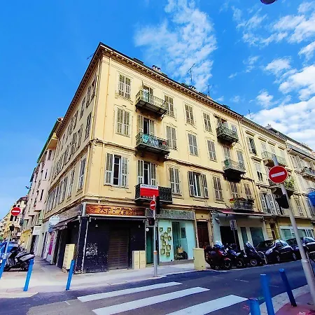 Apartment Terre Et