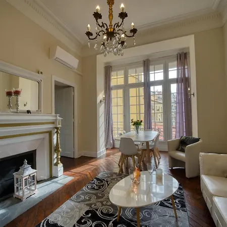 Prestige Designer Apartment, Super Appartement
