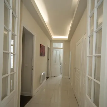 Appartement Prestige Designer Apartment, Super