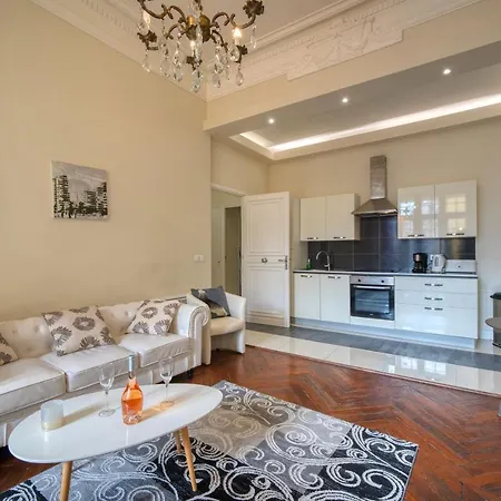 Appartement Prestige Designer Apartment, Super