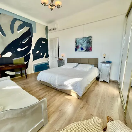 Spacious 3 Bedroom Flat Center - Magnificent View Appartement